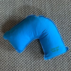 Neck support pillow.